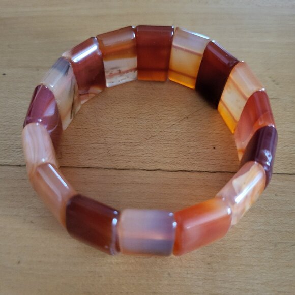 Uniquely-Shaped Carnelian Stretch Bracelet - Picture 4 of 6